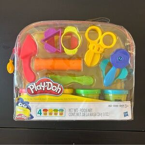 Play-Doh Starter Set with Storage Tote
